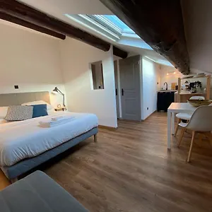 Confort Aix Centre Apartment